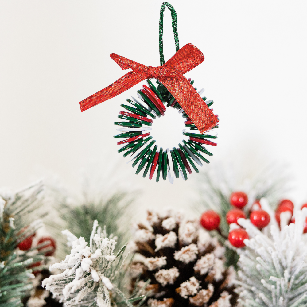 Bulk 24-Pack Christmas Button Wreath Ornament Craft Kits – 12 String-On and 12 Glue-On Felt Designs – Easy Holiday Crafts for Kids & Classrooms